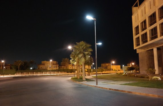 What solar lamps can be used for garden lighting?