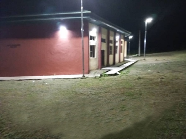 What types of solar-powered outdoor lights are there? -solway