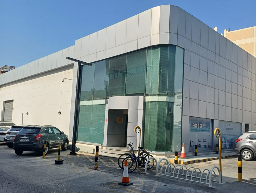 The Solway GW Dual-Handed Integrated Solar Street Lamp Pole Project Case