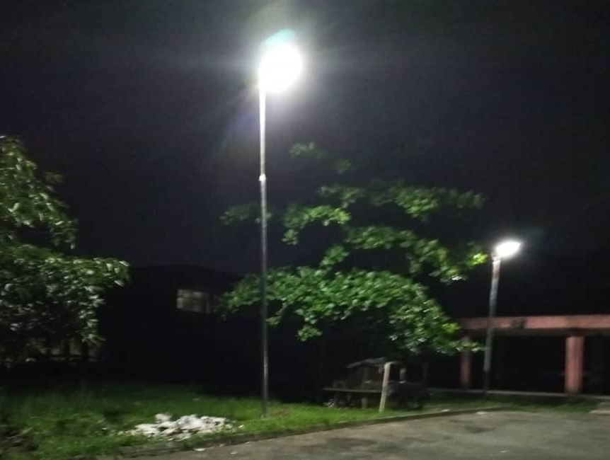 Solway 8-meter-tall ASP PLUS all in one integrated solar street light project cases